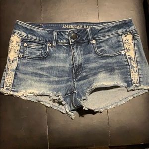 Jean short shorts